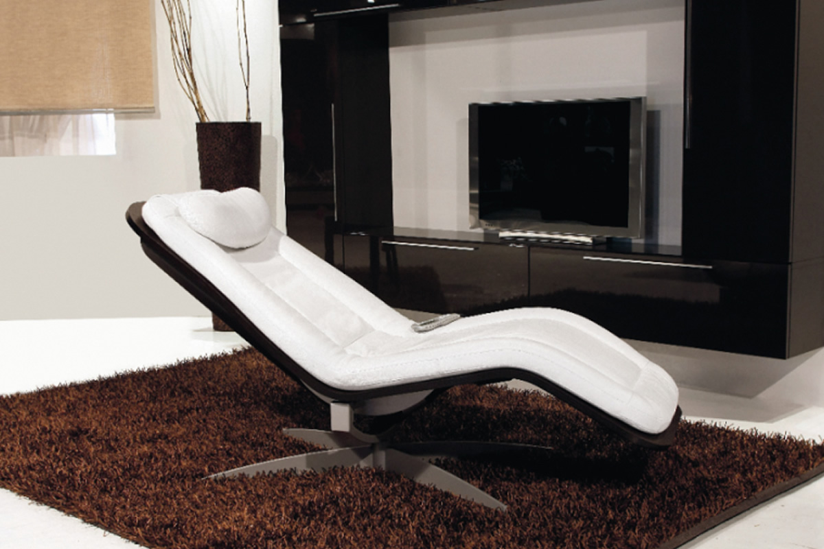 Rhea, una chaise longue - Spazio Relax
